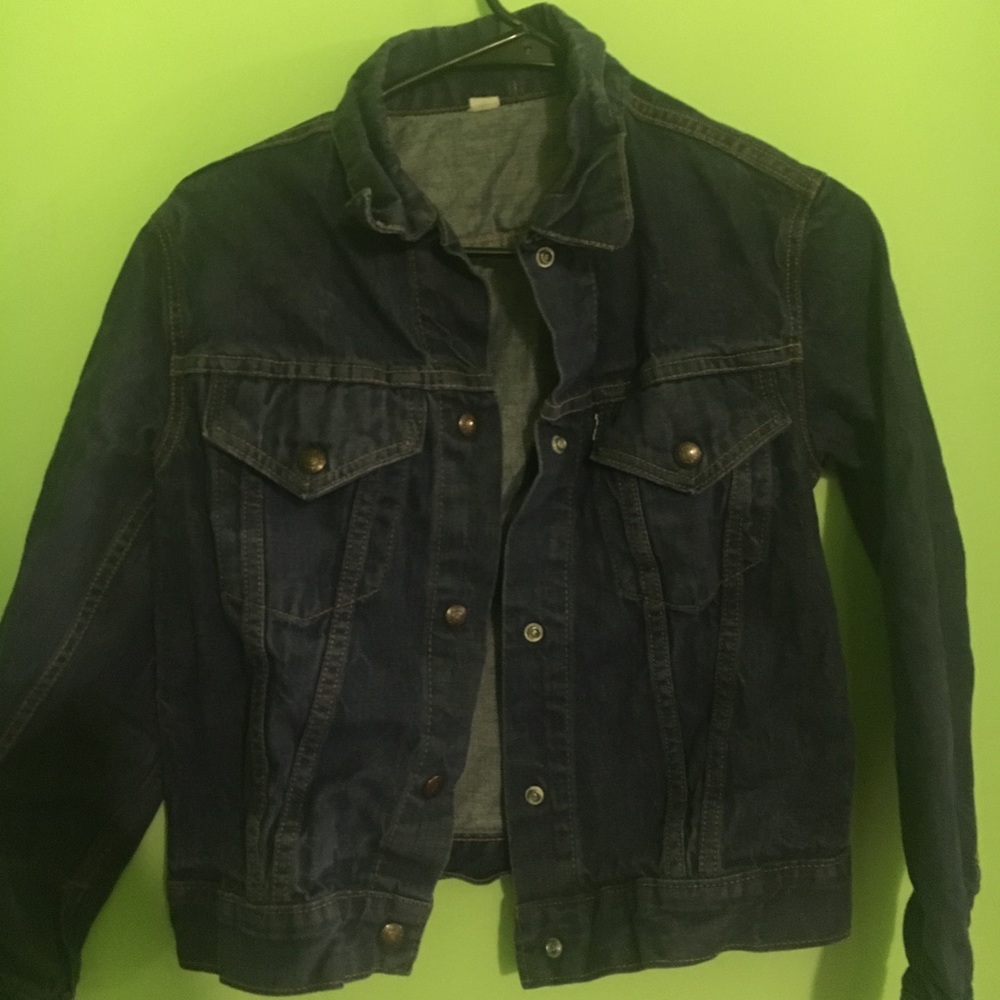 Medium wash denim jacket